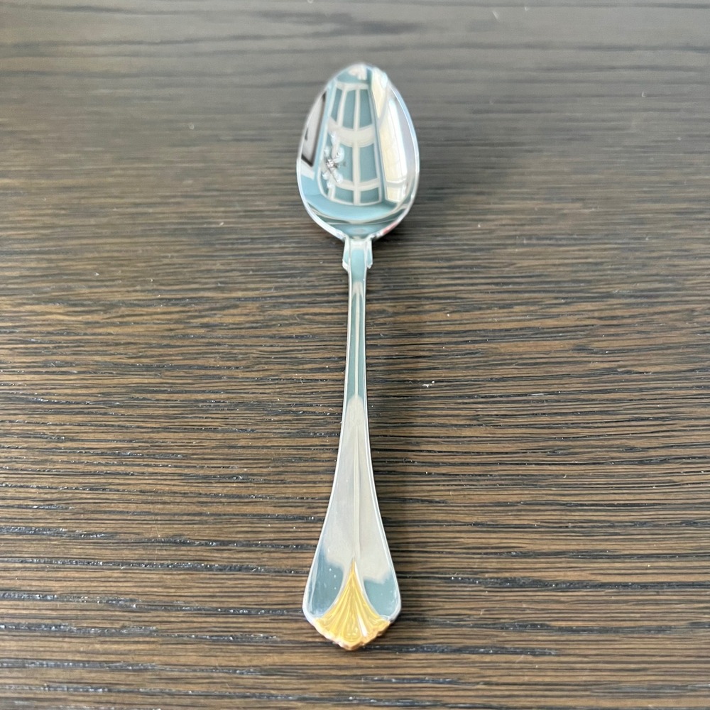 Yamazaki Alexandra Tablespoon Stainless Gold Accent‎ Shell Tip Japan NEW